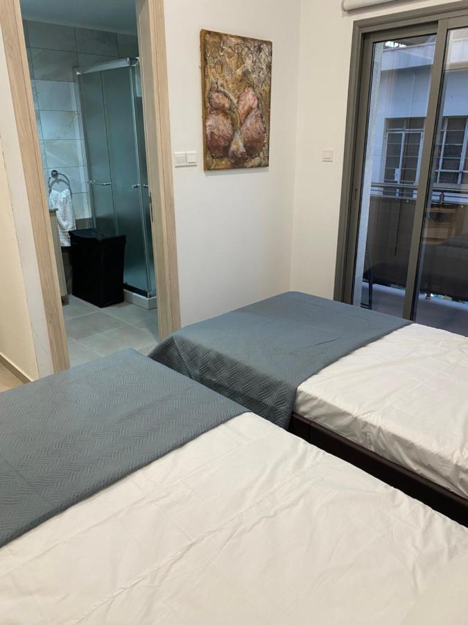 Modern City Center Apartment Saripolou 2 Лімасол Екстер'єр фото